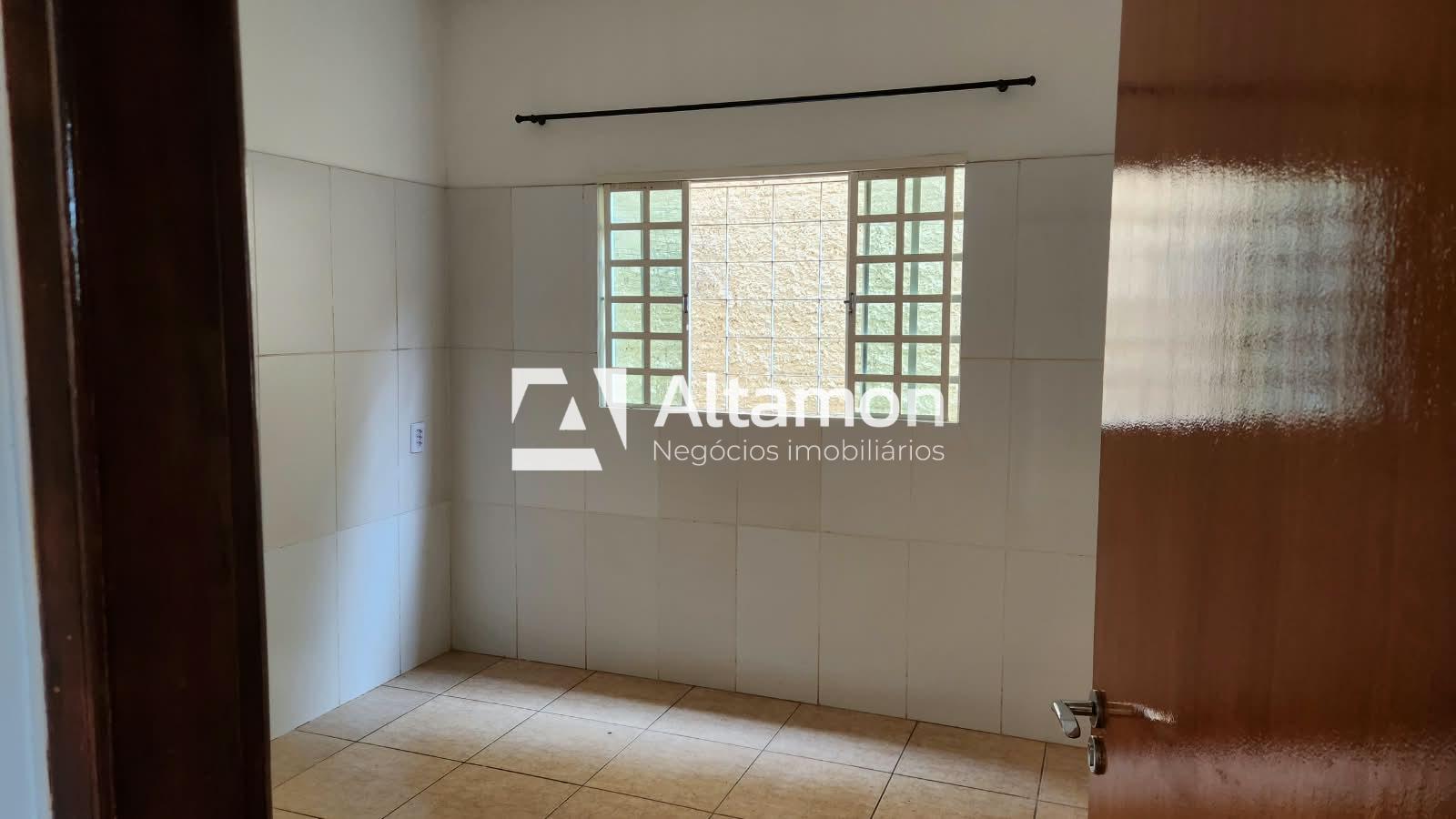 Casa, 2 quartos, 138 m² - Foto 2
