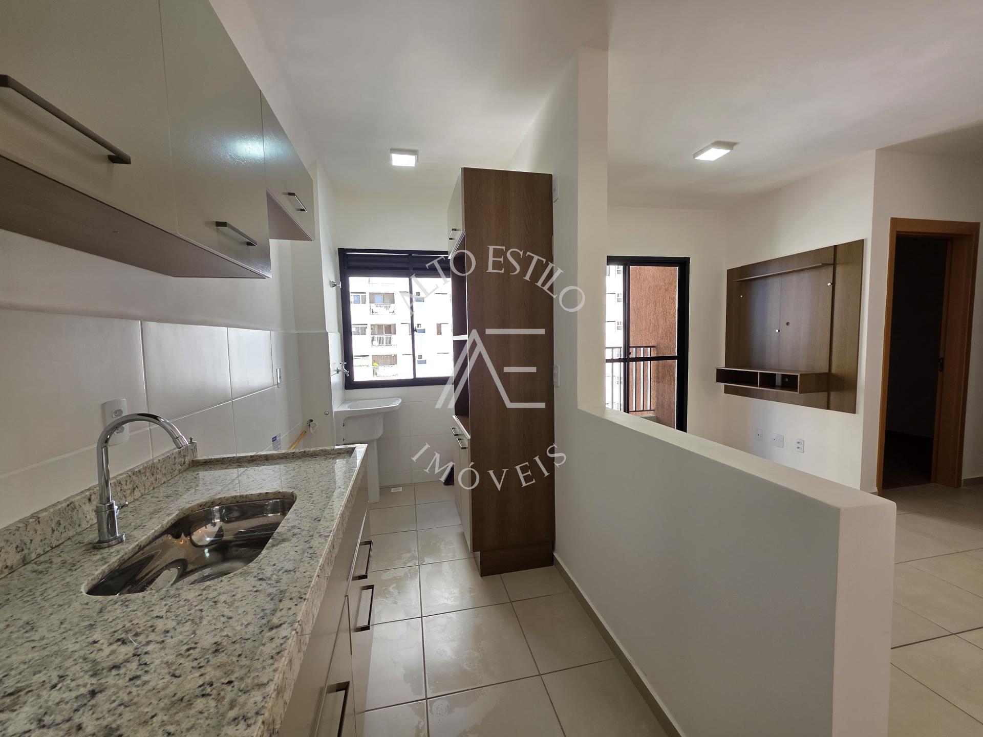 Apartamento Alto Boa Vista, andar Alto, frente sombra, 2 dorm,...