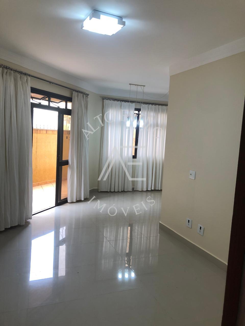 APARTAMENTO TÉRREO À VENDA NO JD. IRAJÁ - 3 DORMITÓRIOS - 2 VAGAS