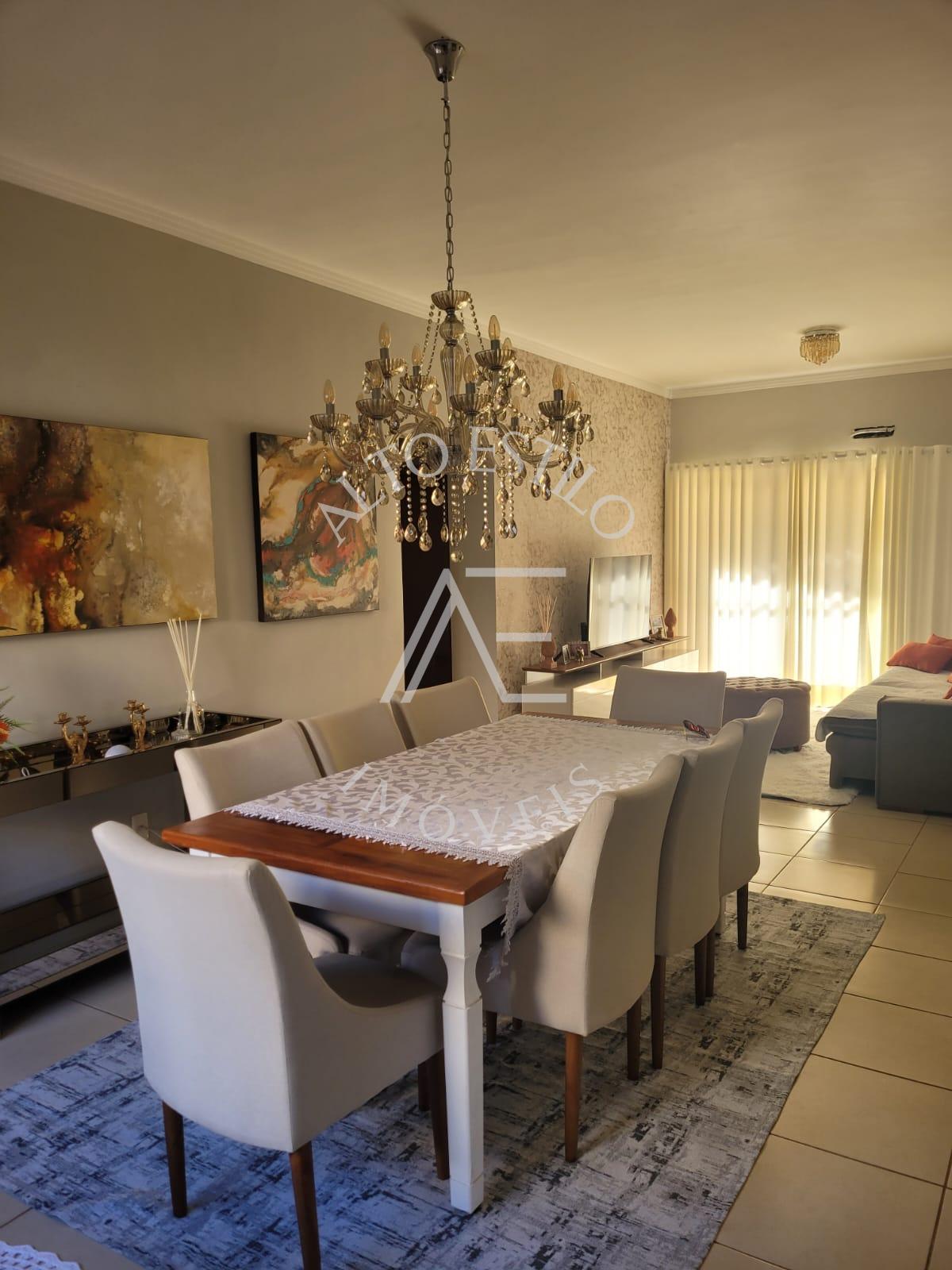 Apartamento com 127 metros Semi Novo no Jd. Botanico RP