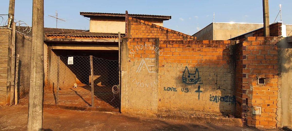 TERRENO JD. CALIFÓRNIA COM CONSTRUÇÃO