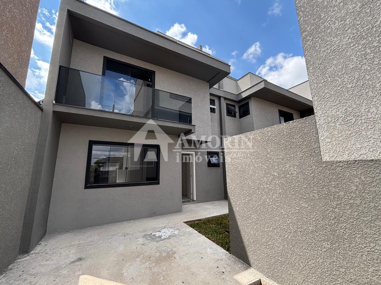 Sobrado à venda, 143m2, 3 dormitórios  1 suíte com sacada , te...