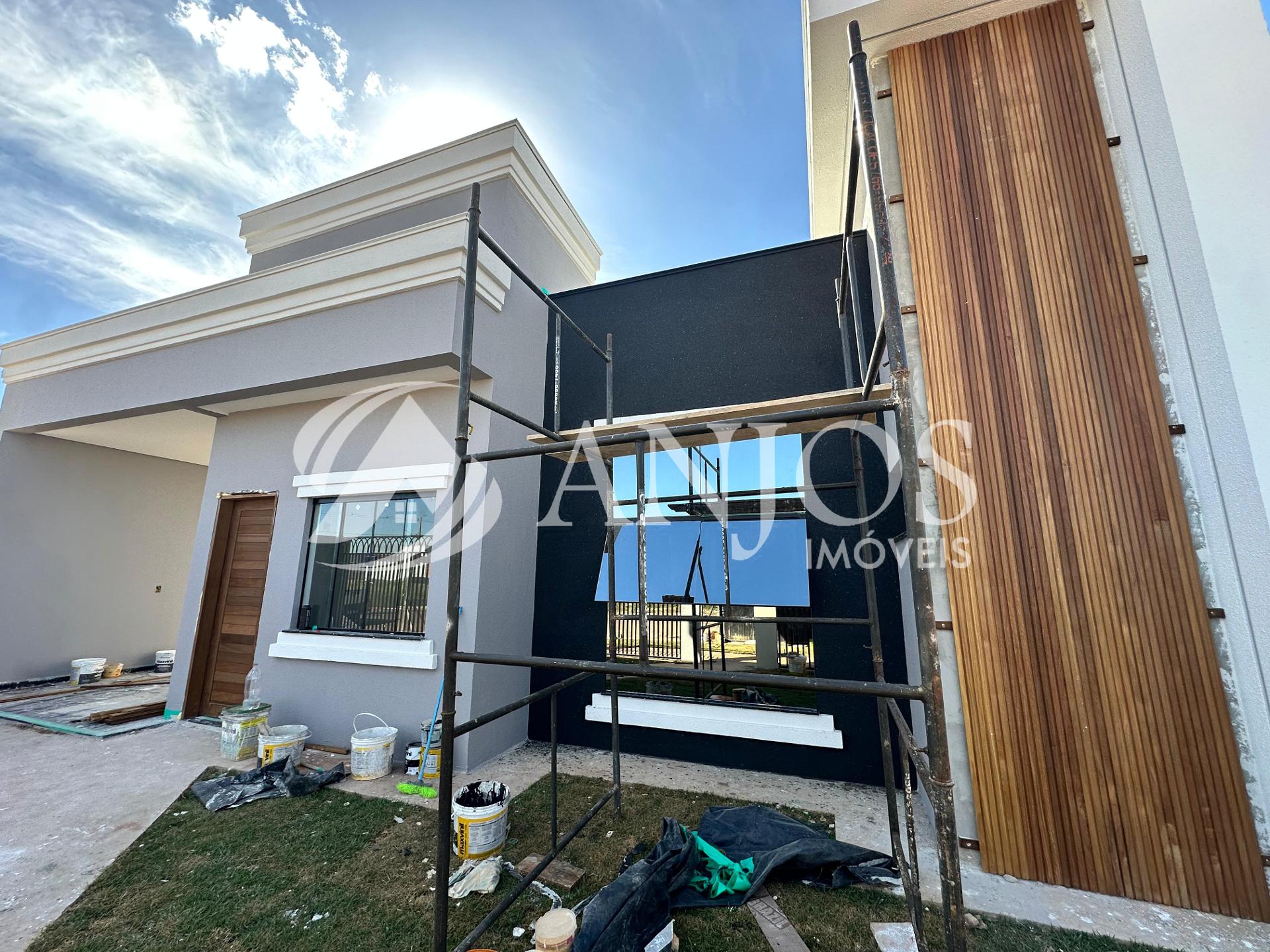CASA Á VENDA, PRONTA PARA FINANCIAR NO PARQUE AMAZONAS, SINOP-MT.