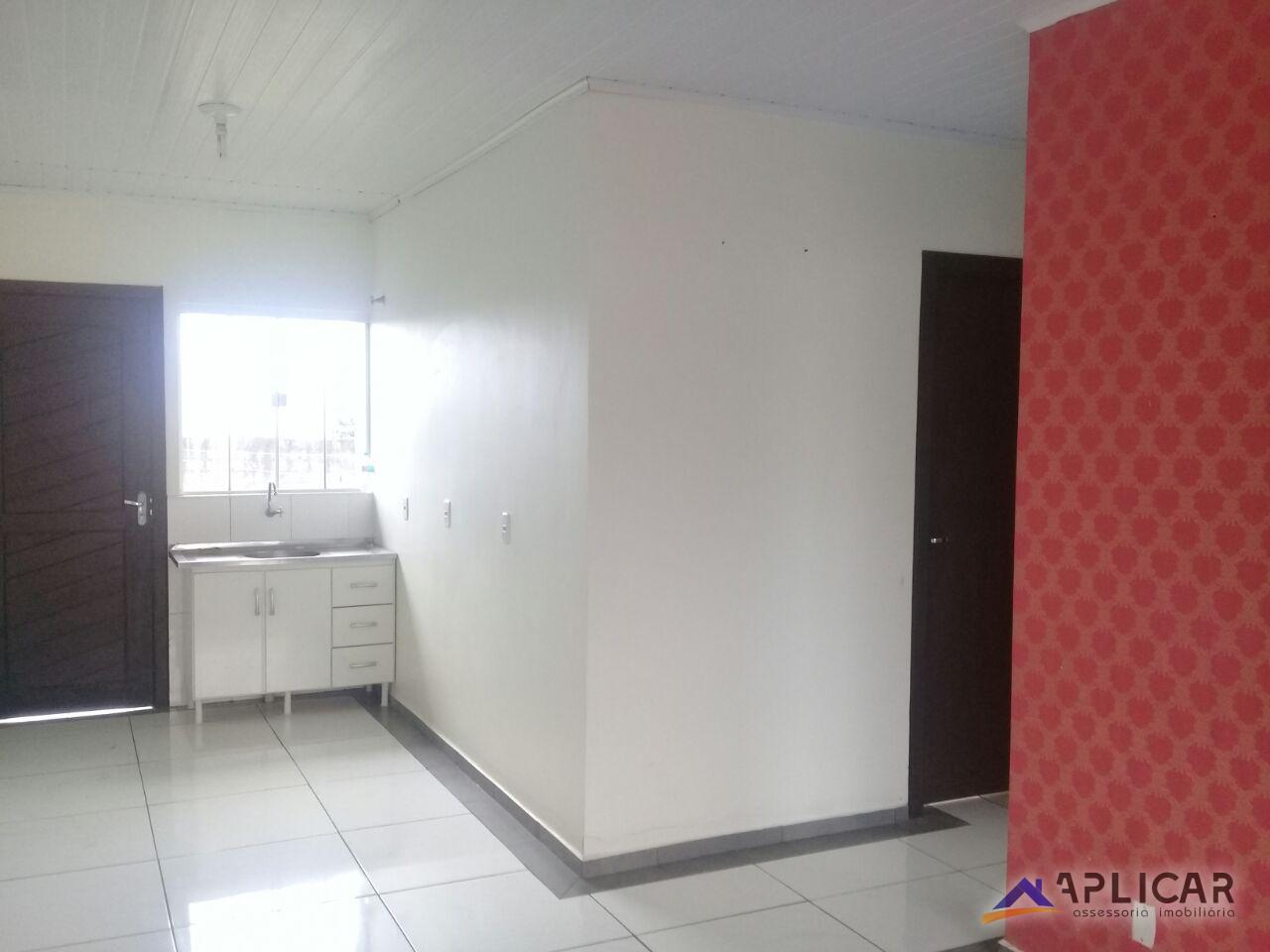 CASA  COM 2 QUARTOS PARA LOCAÇÃO NO JARDIM UNIVERSITARIO I