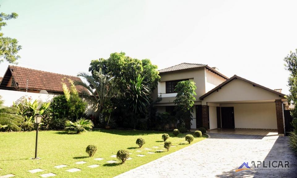 Sobrado com 260 m2 no Jardim Santa Rosa, em Foz do Iguaçu - PR