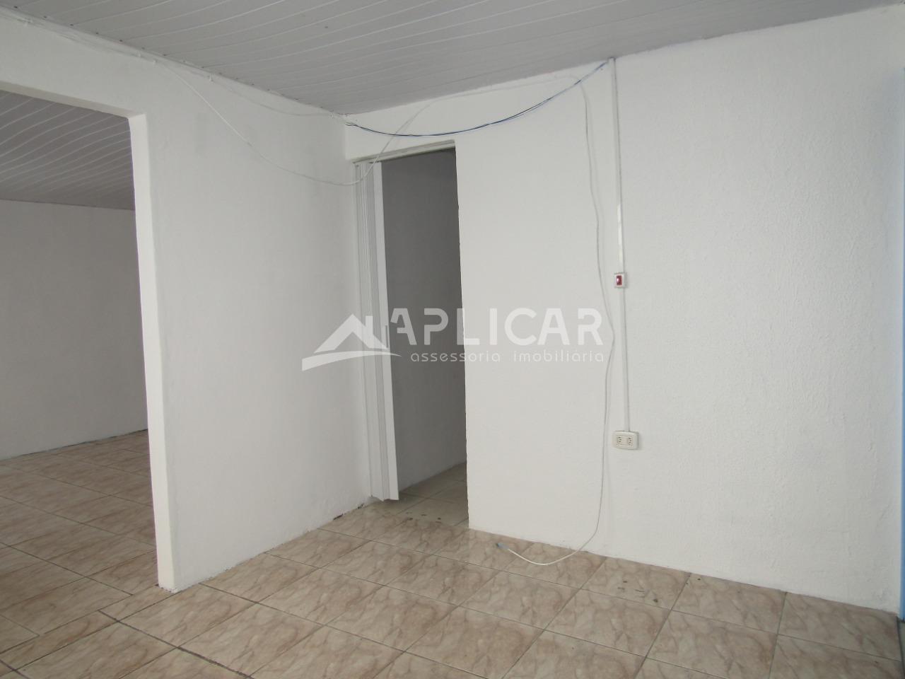 Casa com terreno de 180m2 no Jardim Belvedere - Foz do Iguaçu ...