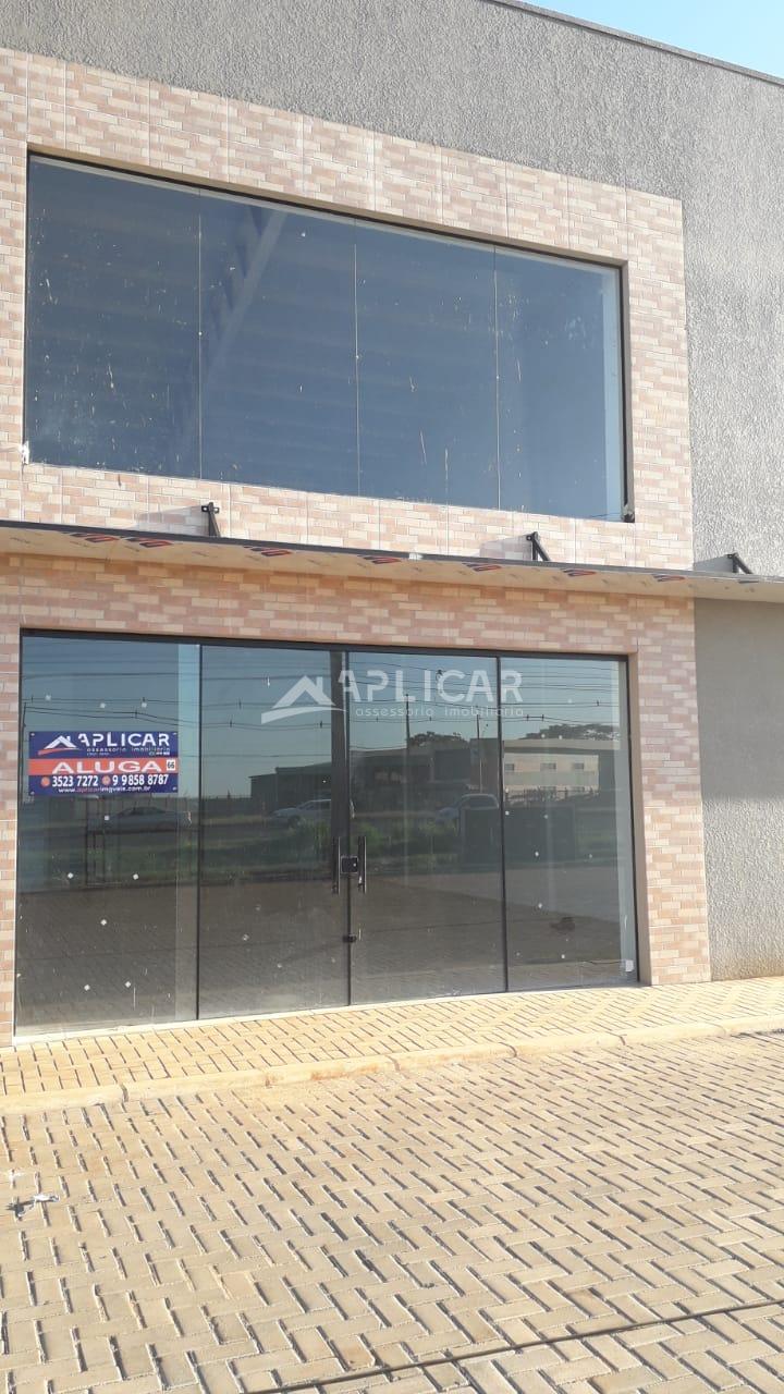 SALA COMERCIAL CONDOMÍNIO HORIZONTAL PARALELO TITÃS - TRÊS FRO...
