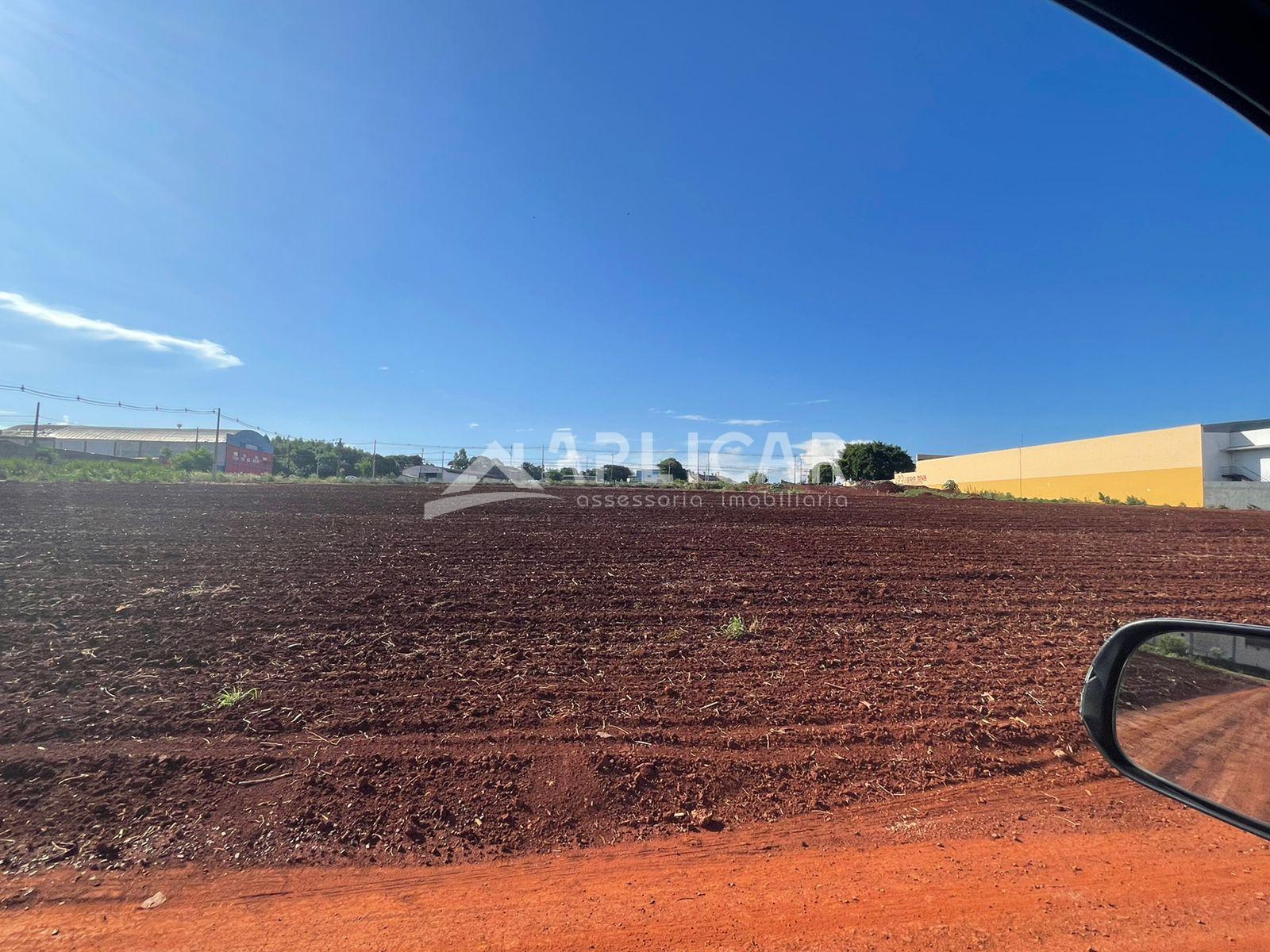 Terreno de 2.800m , à venda, no Portal da Foz, em FOZ DO IGUAC...