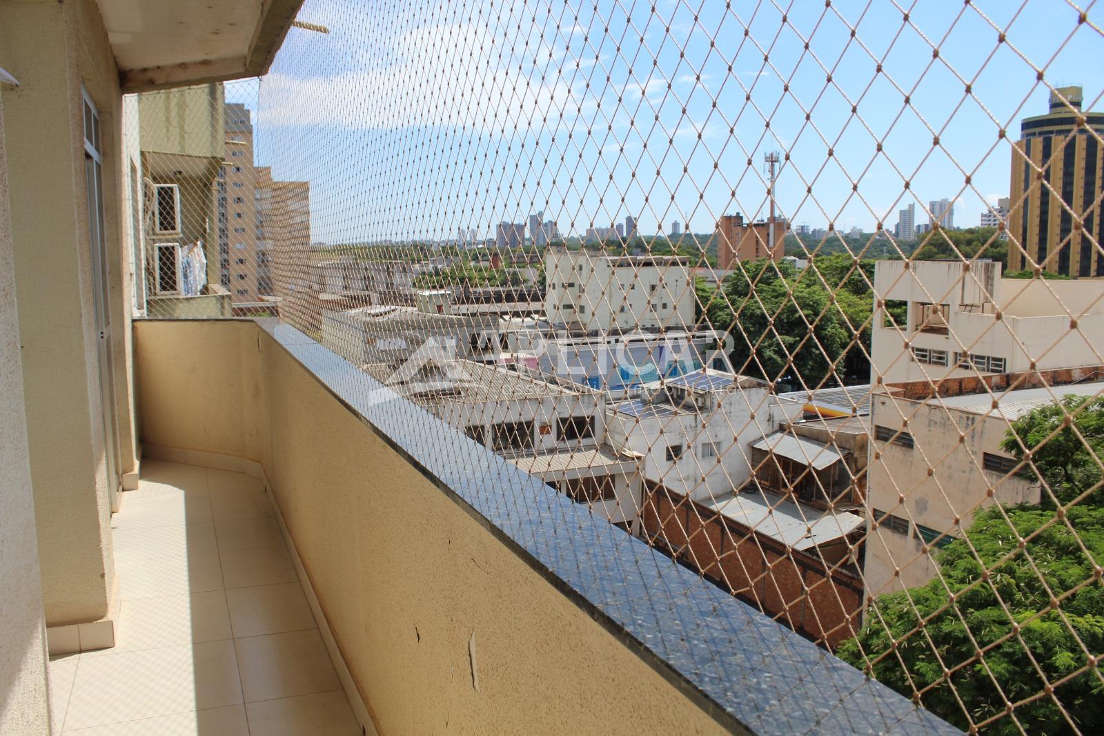 Apartamento no Edifício PIETRO ÂNGELO, no Centro de Foz do Igu...