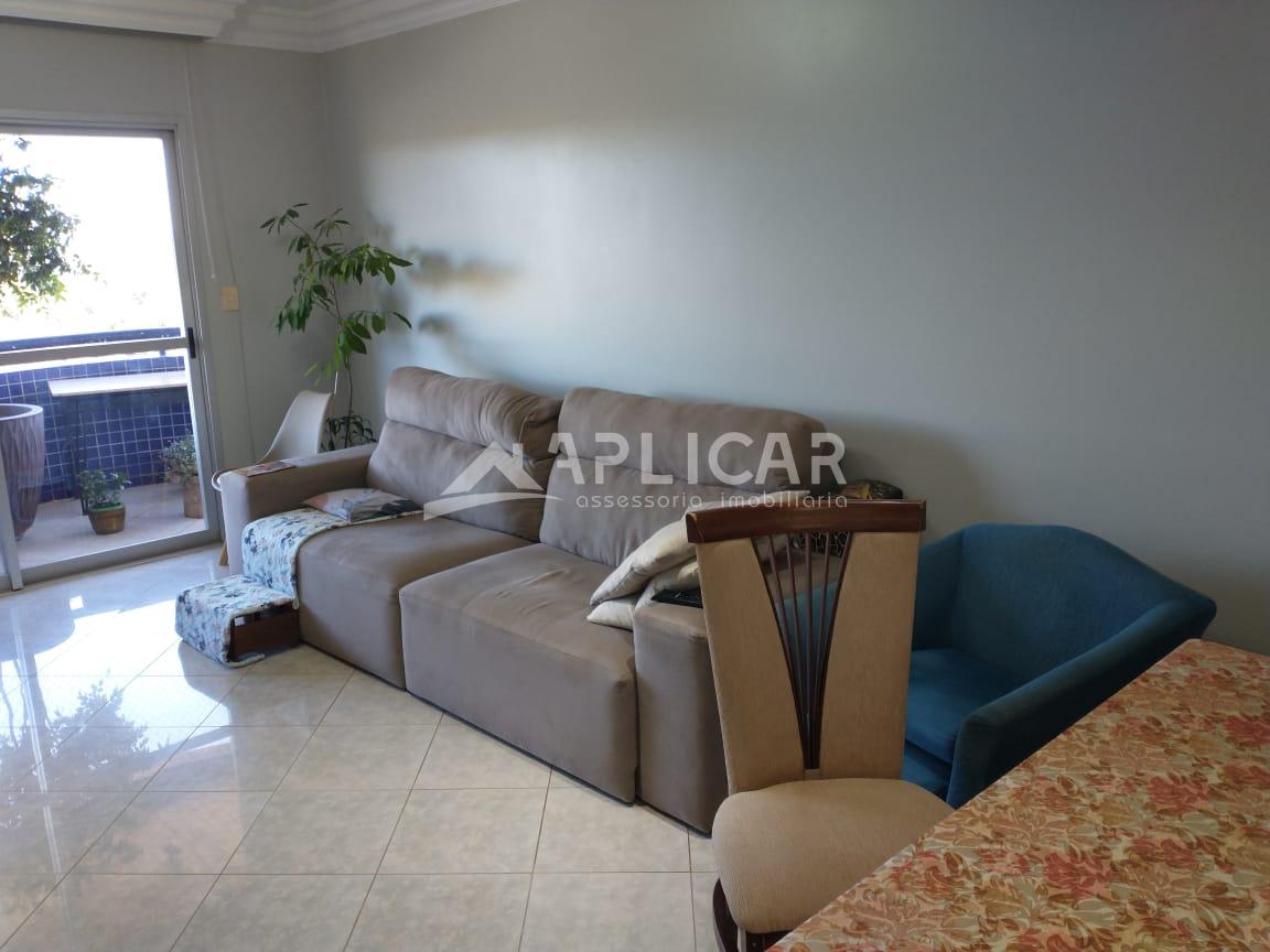 Apartamento no Edifício Torre Azul à venda no Centro, FOZ DO I...