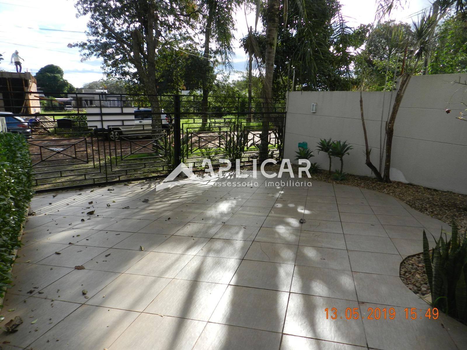 SOBRADO COM PISCINA NO JARDIM BOURBON - FOZ DO IGUAÇU - PR