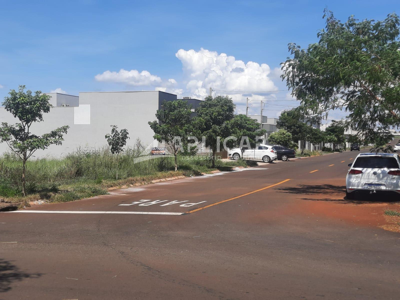 TERRENO COM 300 m  Á VENDA NO JARDIM IPÊ IV, FOZ DO IGUAÇU - PR