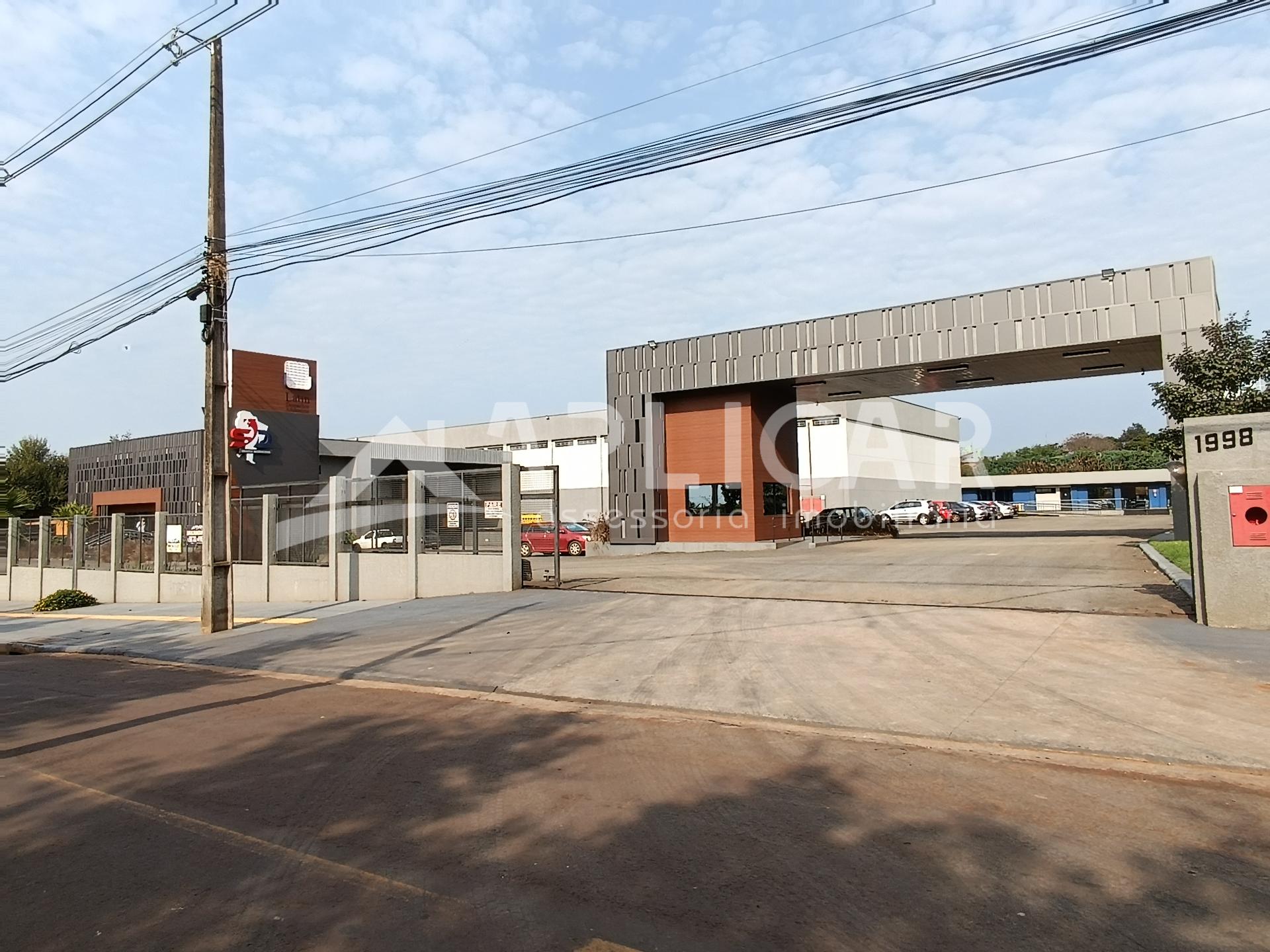 BARRACÃO COMERCIAL 03 EM CONDOMÍNIO NO JARDIM NACIONAL
