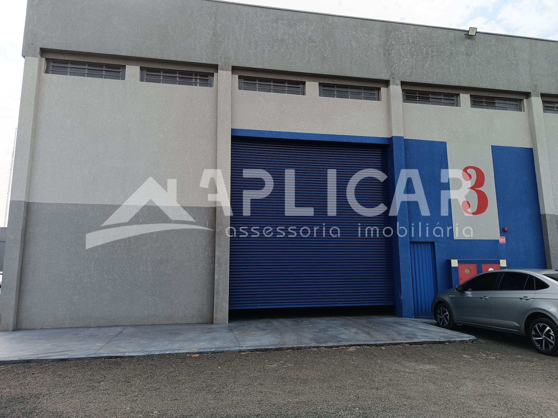 BARRACÃO COMERCIAL 03 EM CONDOMÍNIO NO JARDIM NACIONAL