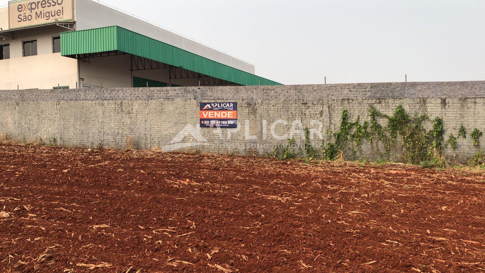Terreno de 2.800m , à venda, no Portal da Foz, em FOZ DO IGUAC...