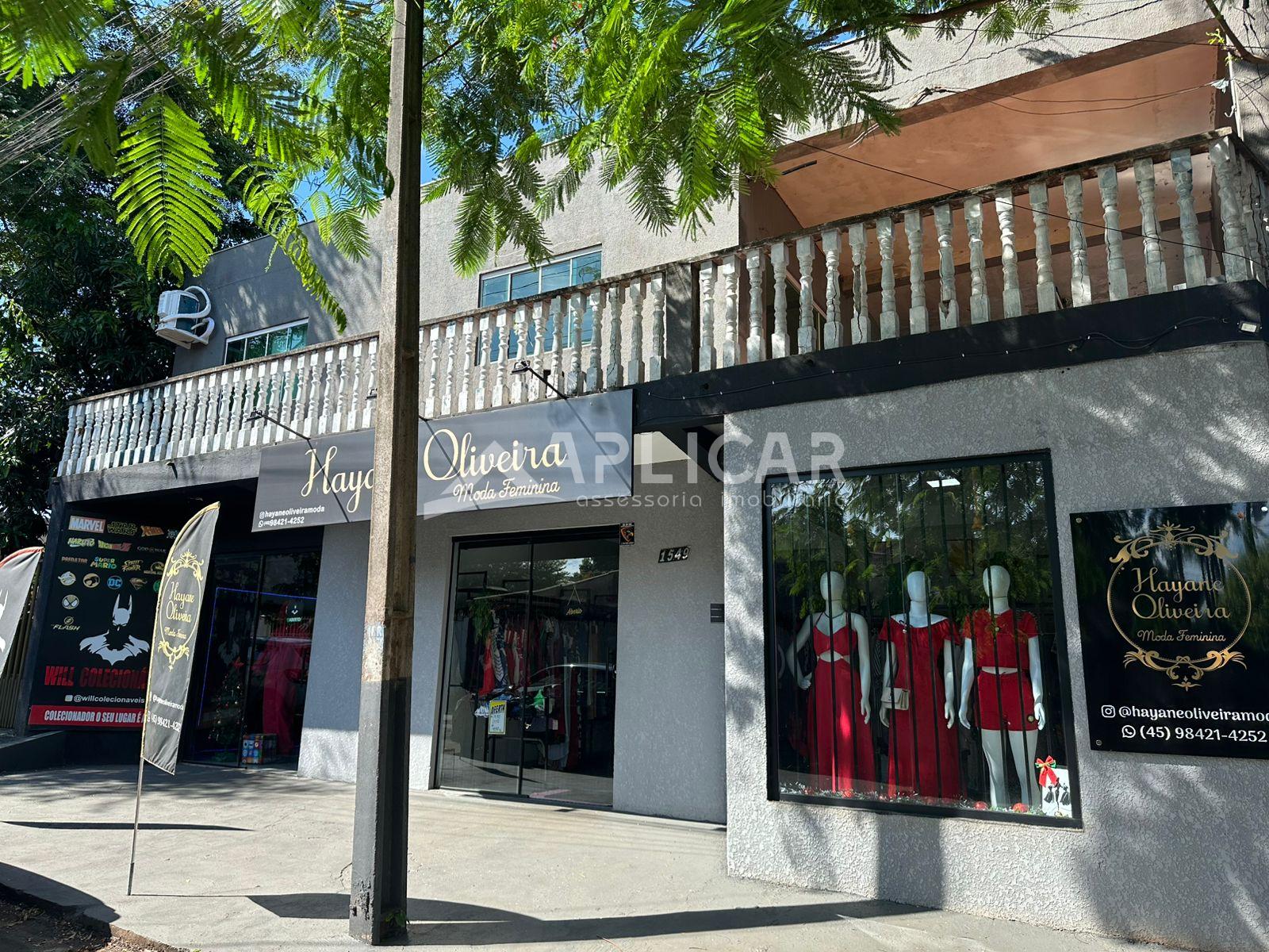 Imóvel à venda com, 2 salas comerciais, 1 casa e 1 apartamento...