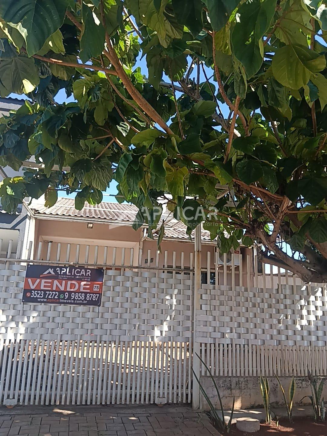 Casa à venda no Parque Presidente I, em Foz do Iguaçu-PR
