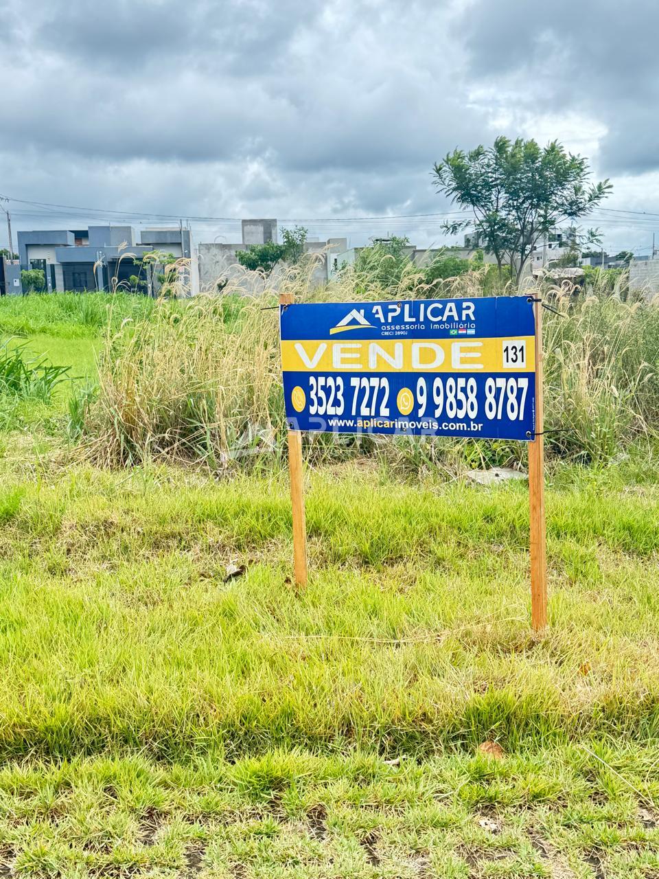 Terreno de 300m  à venda no Jardim Ipê IV, FOZ DO IGUACU - PR