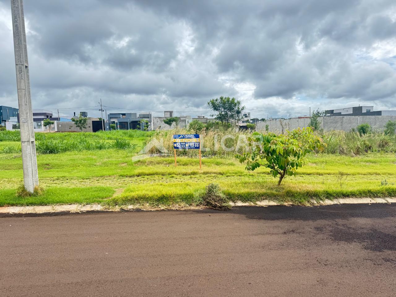 Terreno de 300m  à venda no Jardim Ipê IV, FOZ DO IGUACU - PR