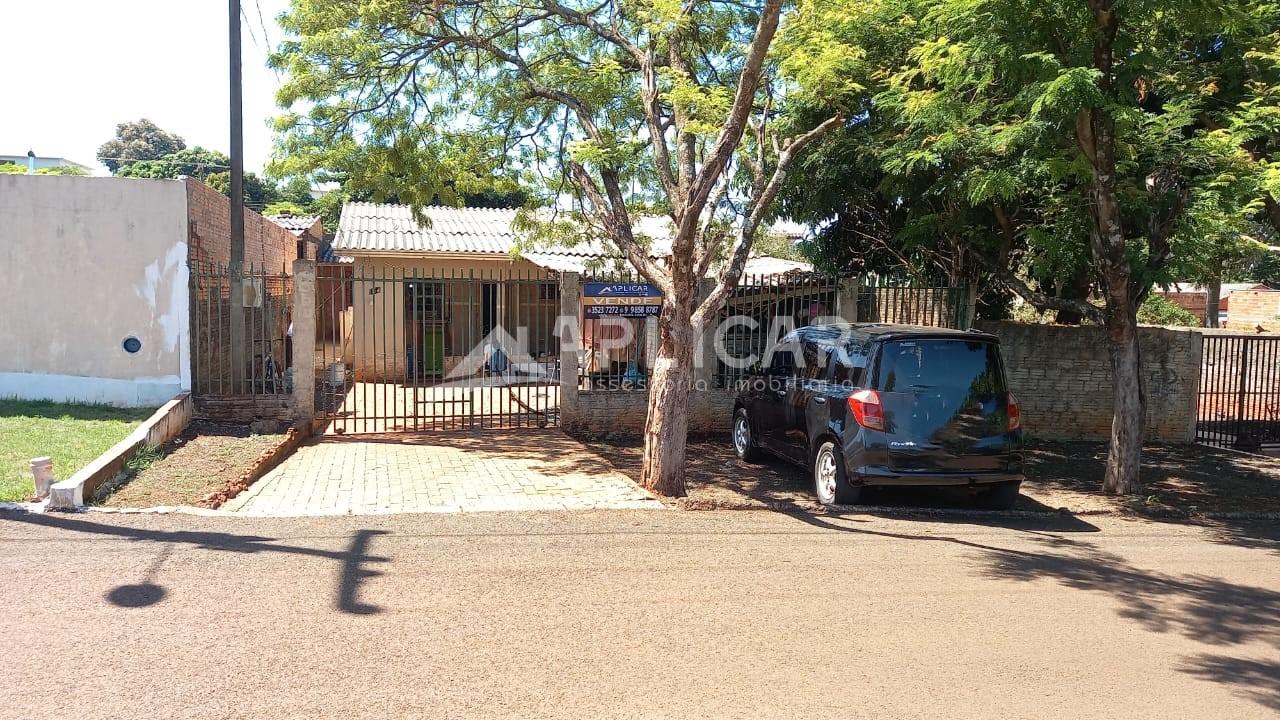 Casa à venda no Bairro LAGOA VERMELHA, FOZ DO IGUACU - PR