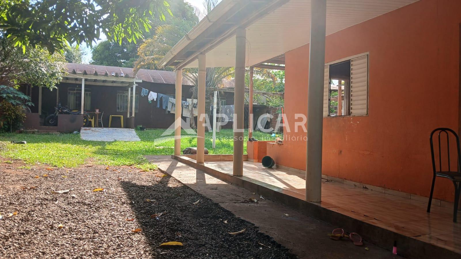 Casa à venda bairro Vila C, FOZ DO IGUACU - PR