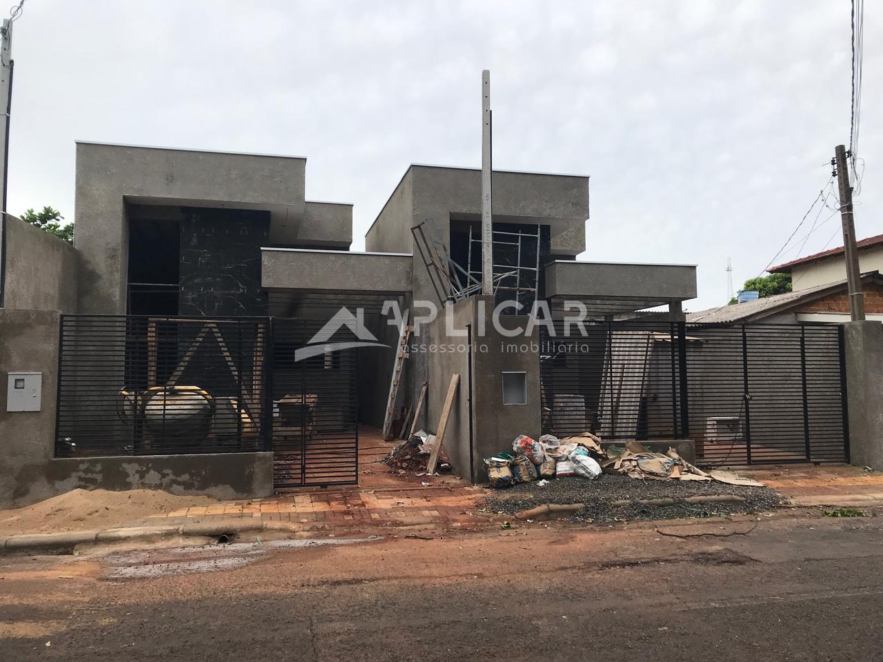 CASA EM CONSTRUÇÃO NO BAIRRO MORUMBI II COM 3 DORMITÓRIOS - Fo...