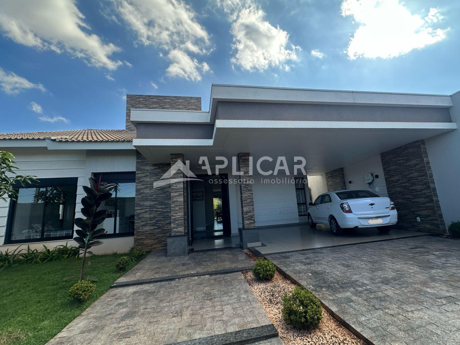 CASA COM 02 QUARTOS E 01 SUÍTE COM CLOSET  PRÓXIMO AO BAIRRO J...