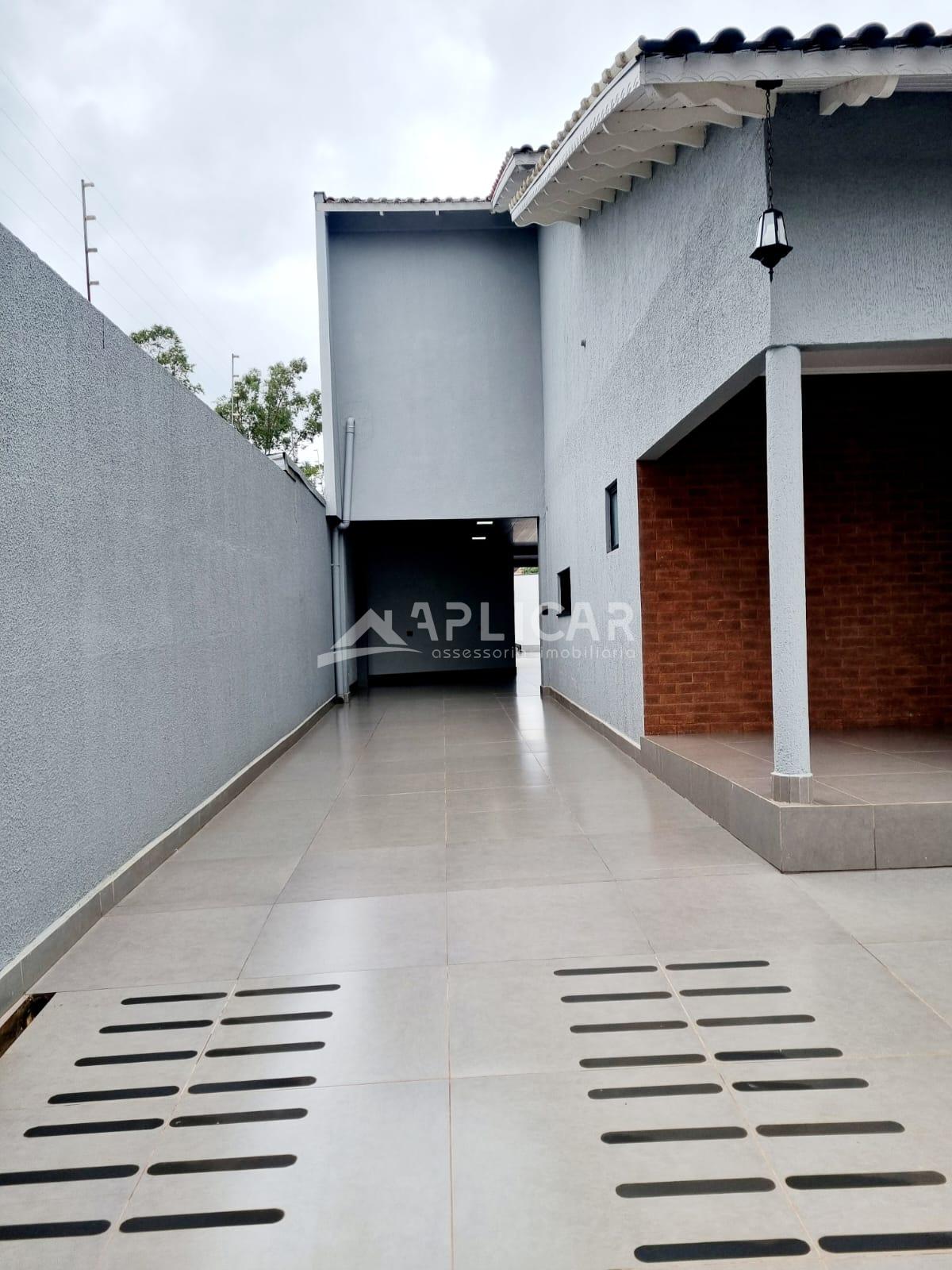 Casa à venda com 4 dormitórios no Jardim Lancaster, FOZ DO IGU...