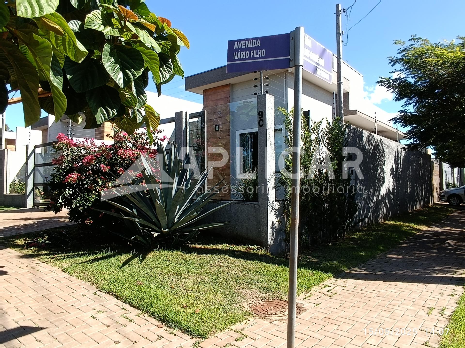 Casa de esquina à venda, JARDIM FLORATA, FOZ DO IGUACU - PR