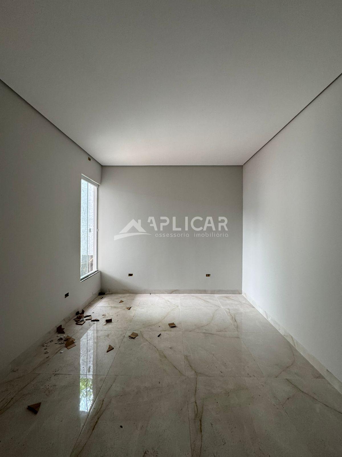 CASA EM CONSTRUÇÃO NO BAIRRO MORUMBI II COM 3 DORMITÓRIOS - Fo...