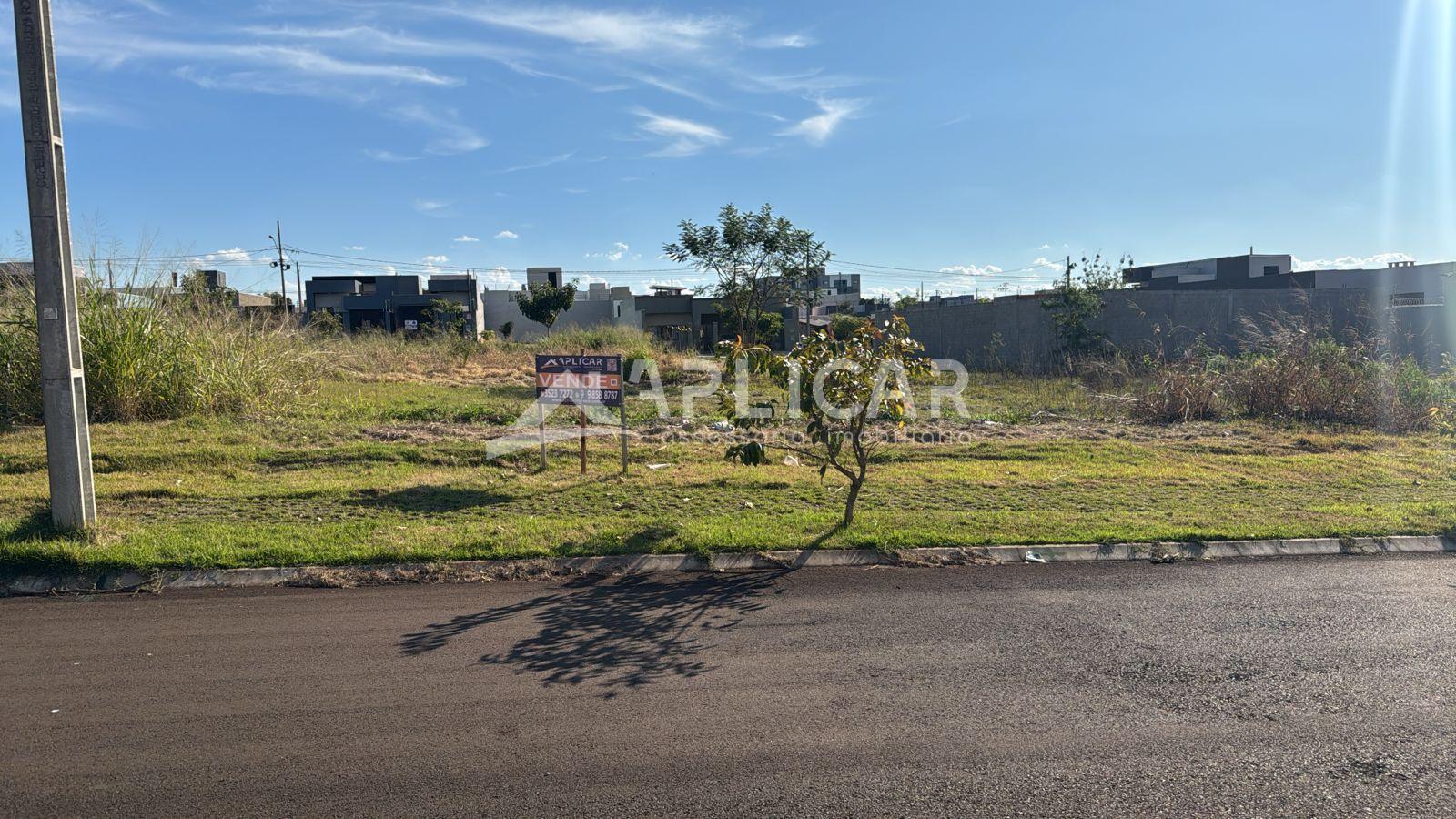 Terreno de 300m  à venda no Jardim Ipê IV, FOZ DO IGUACU - PR