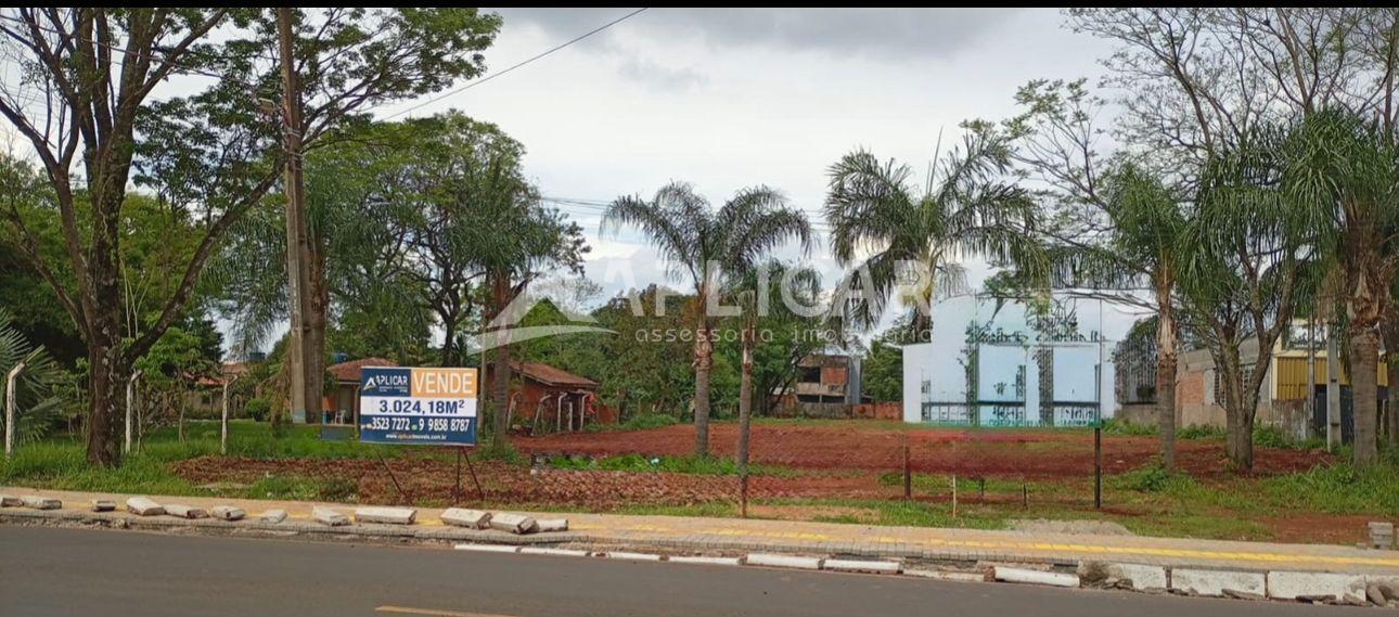Terreno na Av. Por do Sol, bairro Conjunto Libra, em Foz do Ig...