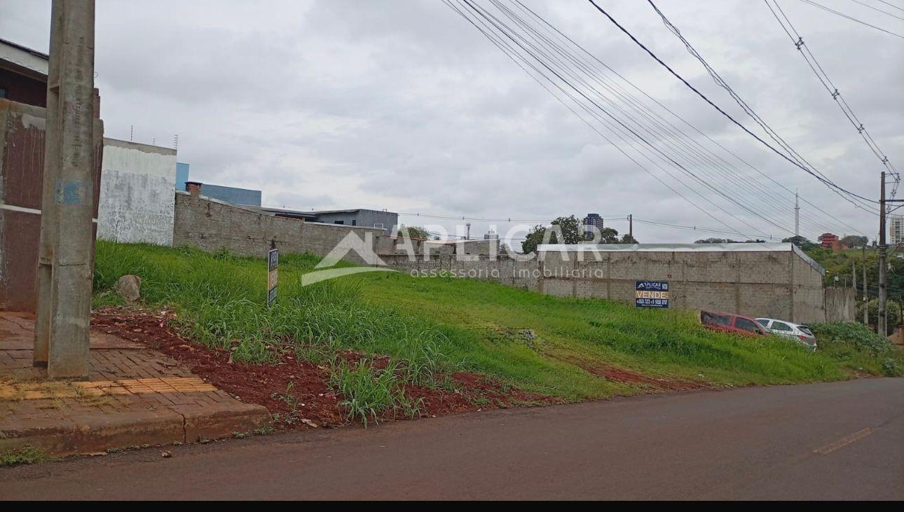 Terreno a venda no Bairro Jardim Acaray