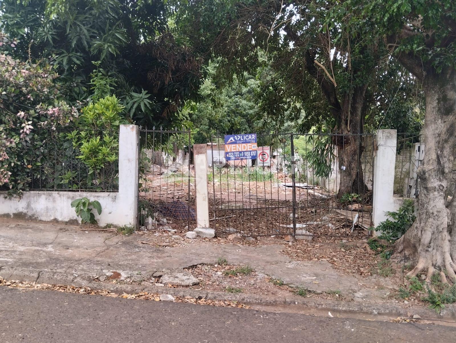 TERRENO COM 573 M2 A VENDA, NA VILA PARAGUAIA