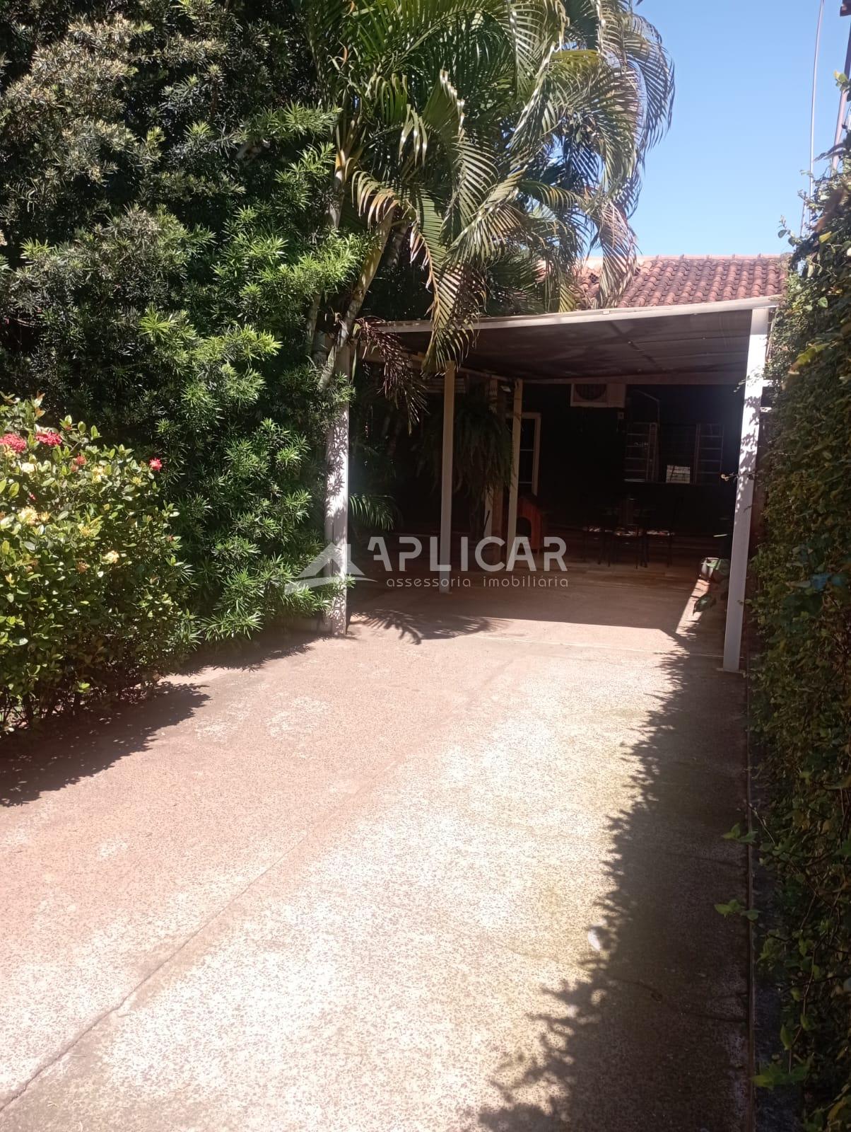 Casa à venda com piscina no Três Bandeiras, FOZ DO IGUACU - PR