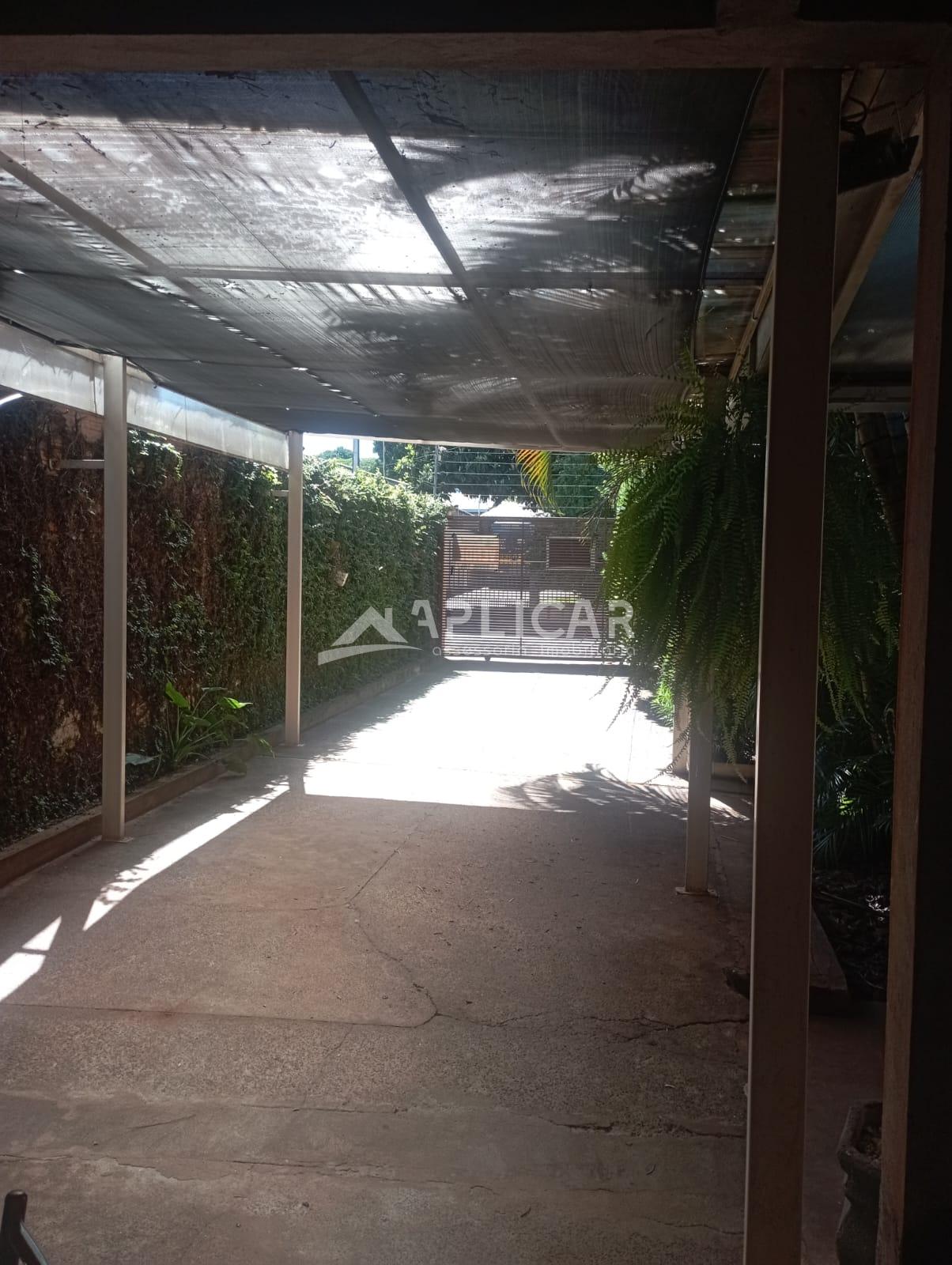 Casa à venda com piscina no Três Bandeiras, FOZ DO IGUACU - PR