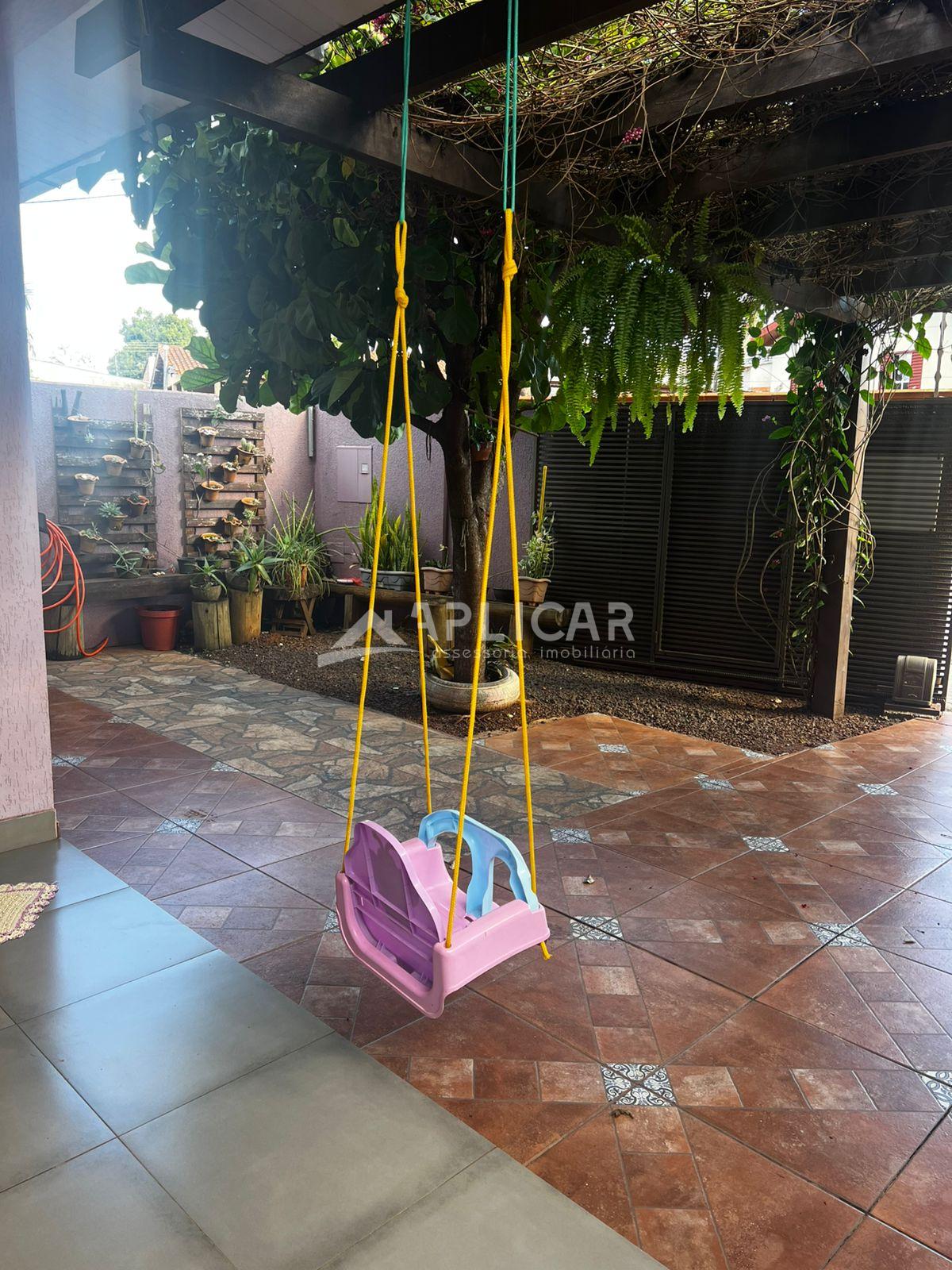 Casa no Jardim Belvedere com 105m2 em FOZ DO IGUACU - PR