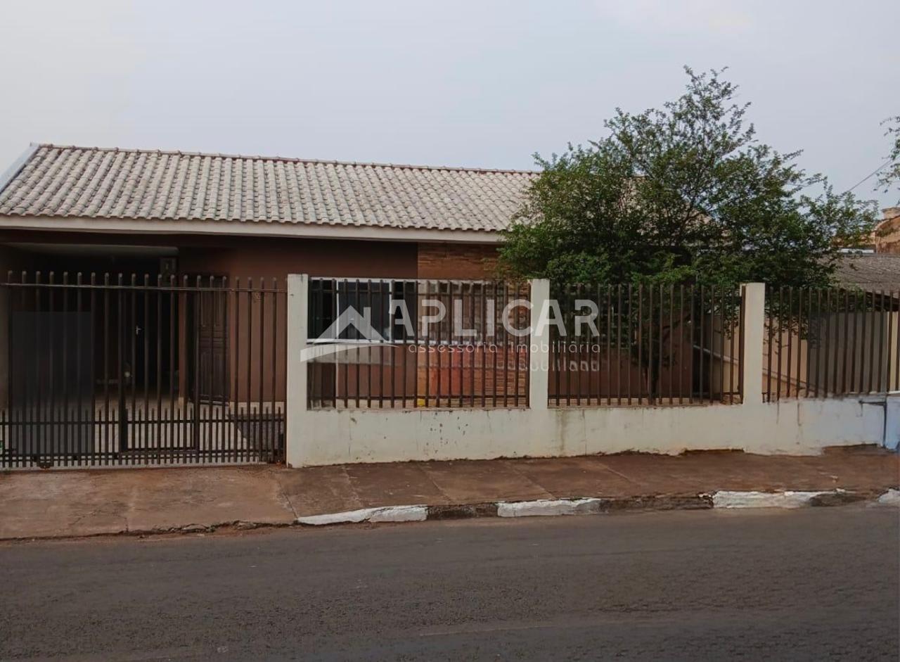 Casa à venda, no bairro PARQUE OURO VERDE, FOZ DO IGUACU - PR