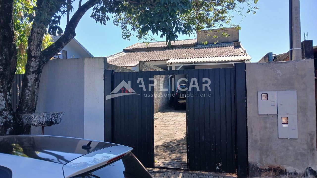 TERRENO COM 02 CASAS NO JARDIM CURITIBANO - FOZ DO IGUAÇU