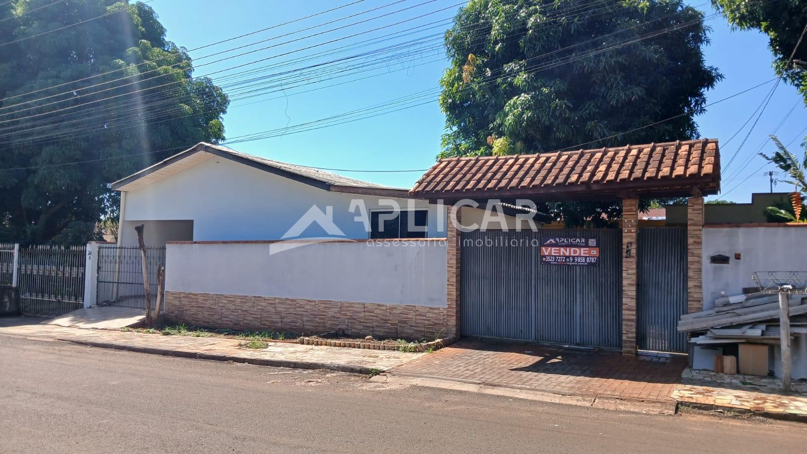 03 CASAS NO MESMO TERRENO NA Vila C, FOZ DO IGUACU - PR