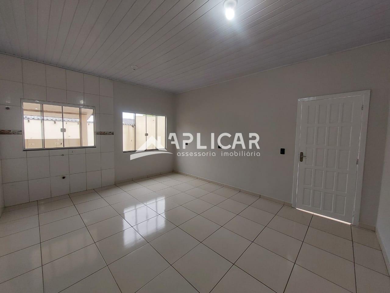 Casa com 2 dormitórios no Morumbi III, FOZ DO IGUACU - PR