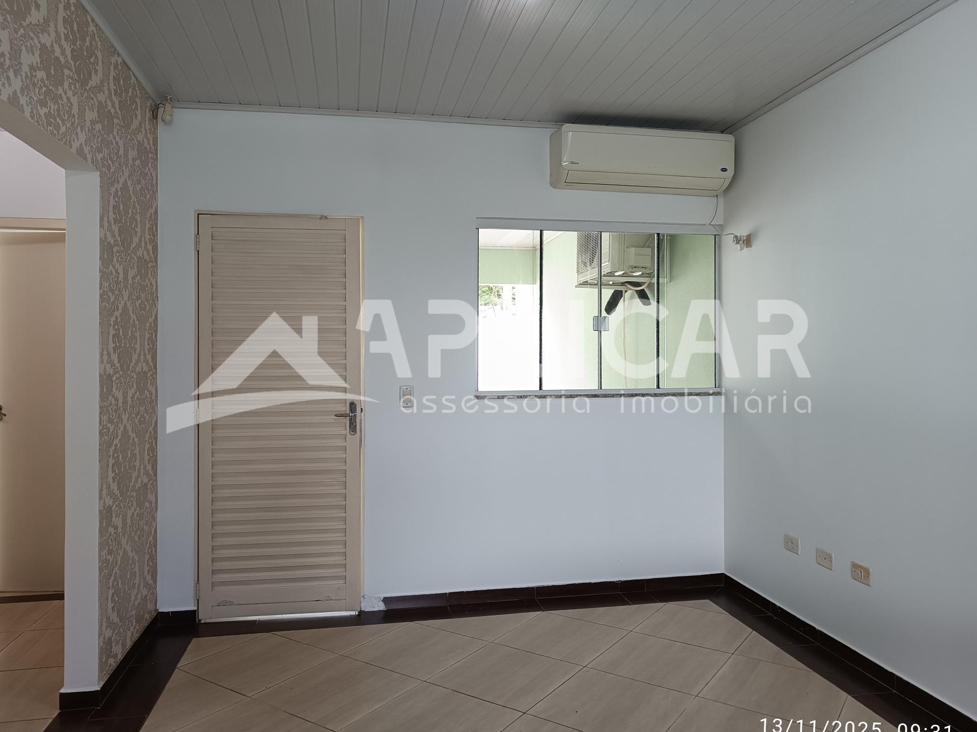 CASA COM 77 M2 NO PARQUE PRESIDENTE - FOZ DO IGUAÇU - PR
