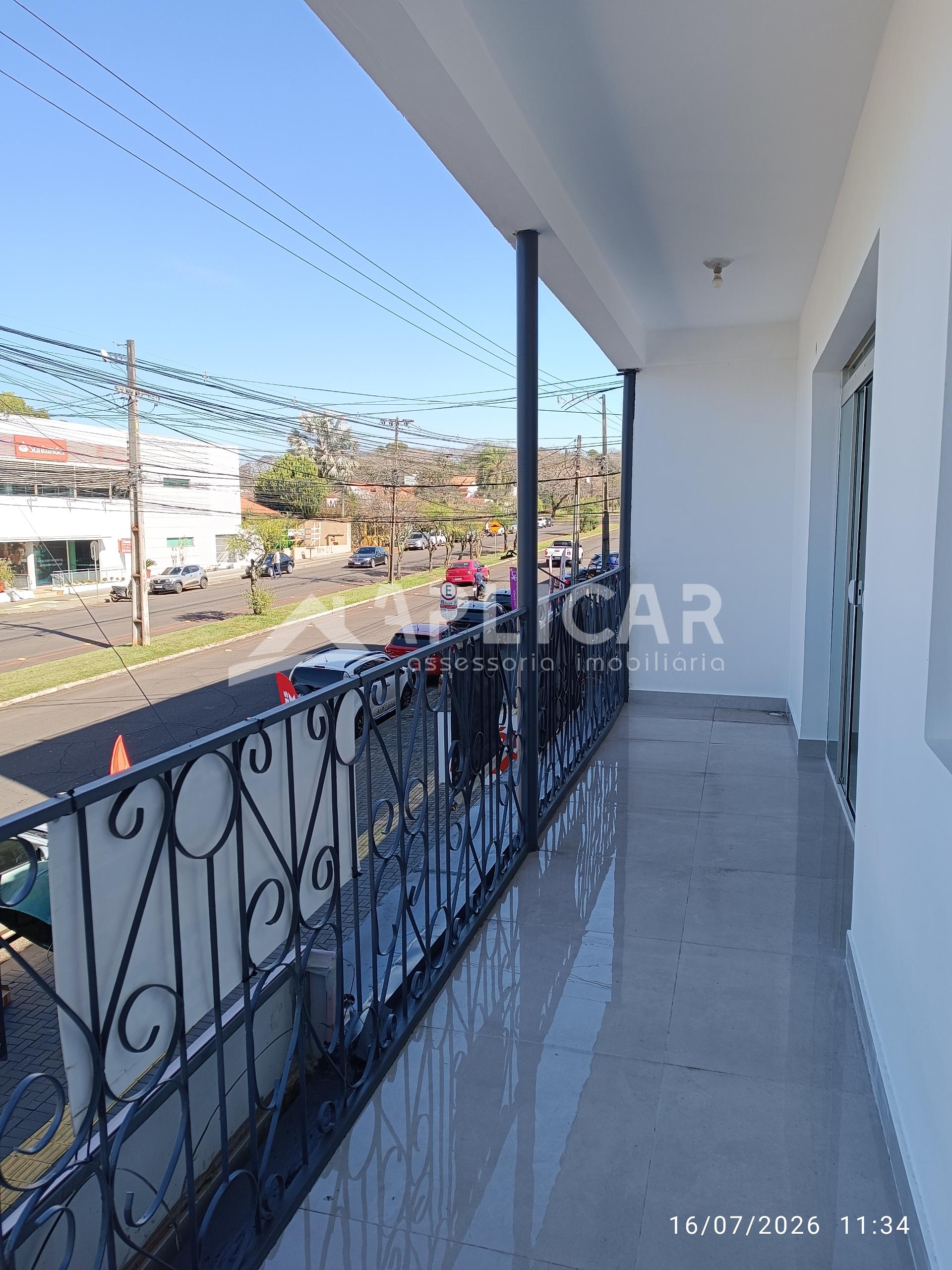 Apartamento na Vila A na Av. Silvio Américo Sasdelli, Foz do I...