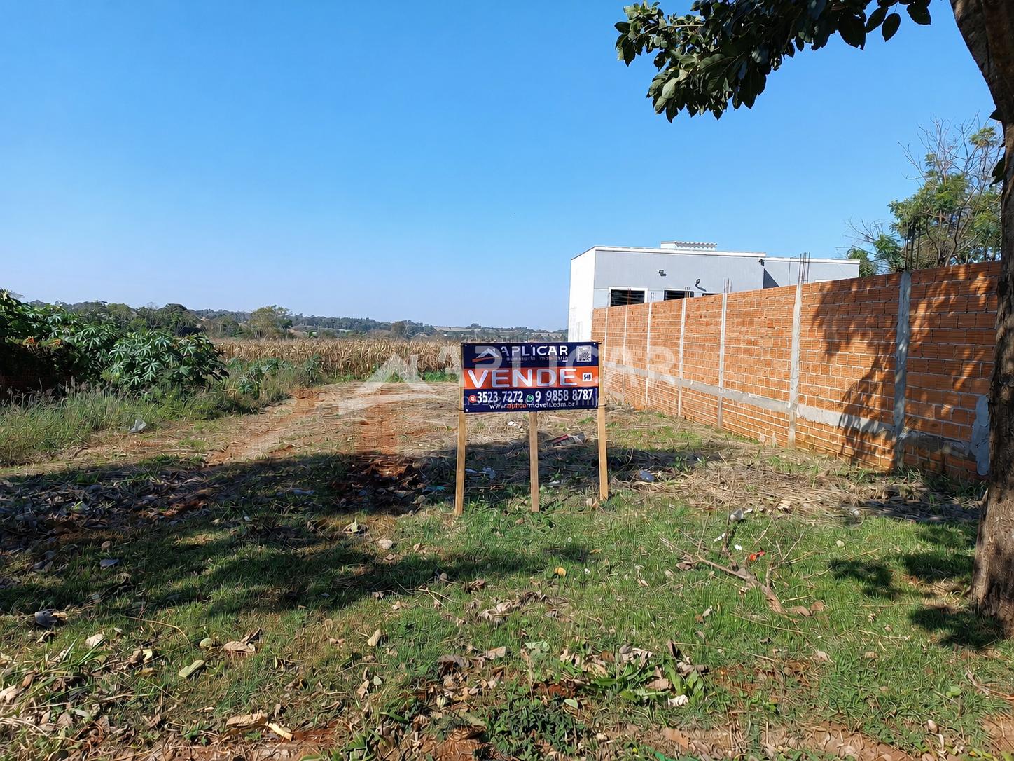 Terreno com 250m2 à venda, JARDIM MONTEVIDEO, FOZ DO IGUACU - PR