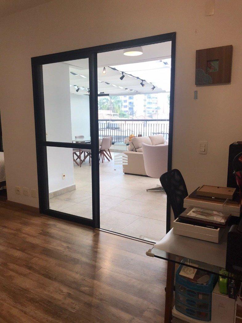 Apartamento à venda, Saúde, 83M  COM VARANDA E ARMÁRIOS