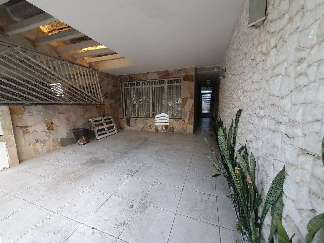 Casa com 3 su?tes e 2 vagas cobertas ? venda, Vila Mariana, SA...