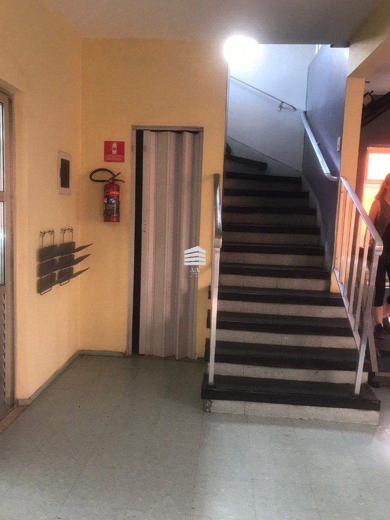 Prédio comercial na Vila Mariana, 407m  - 4 vagas de garagem