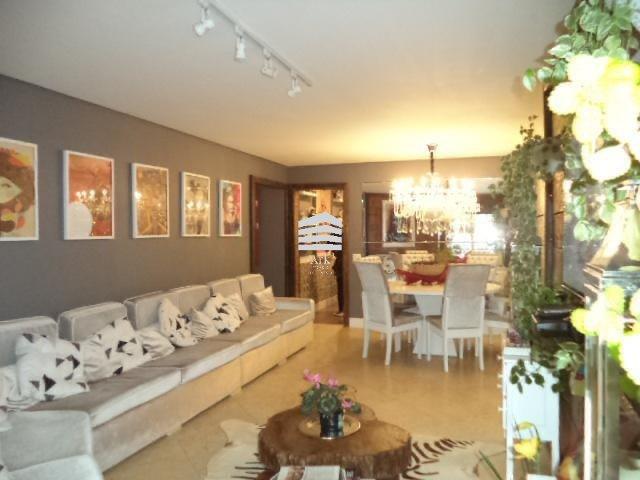 Apartamento com 160 m  de ?rea ?til, sendo 4 dormit?rios com 2...