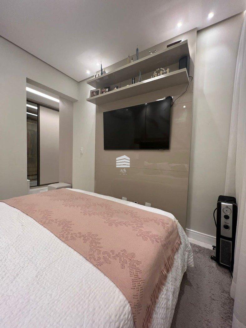 Apartamento ? venda com 3 dormit?rios sendo 3 su?tes, 2 vagas....