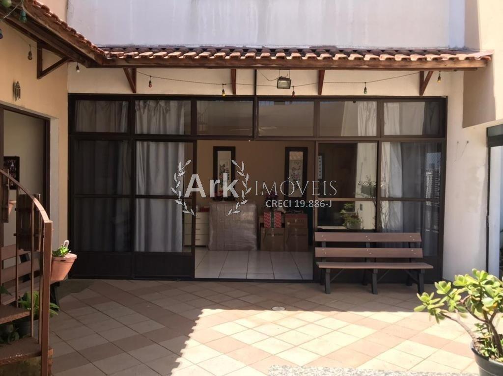 Apartamento  Cobertura triplex  4 dormit?rios e 4 vagas em Moema